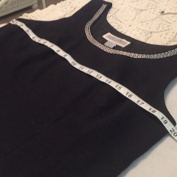 ♥️ Jacket and Sleeveless Top ♥️ - Picture 6 of 8